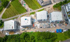 Zenz Massivhaus Baustelle aus der Luft 